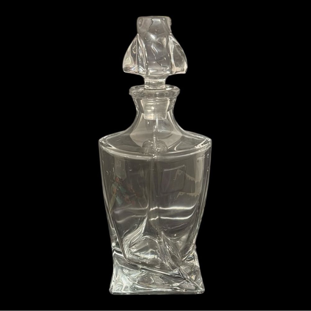 RARE | Crystal Glass Whiskey Decanter | 11”
